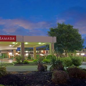 Ramada By Wyndham Louisville North